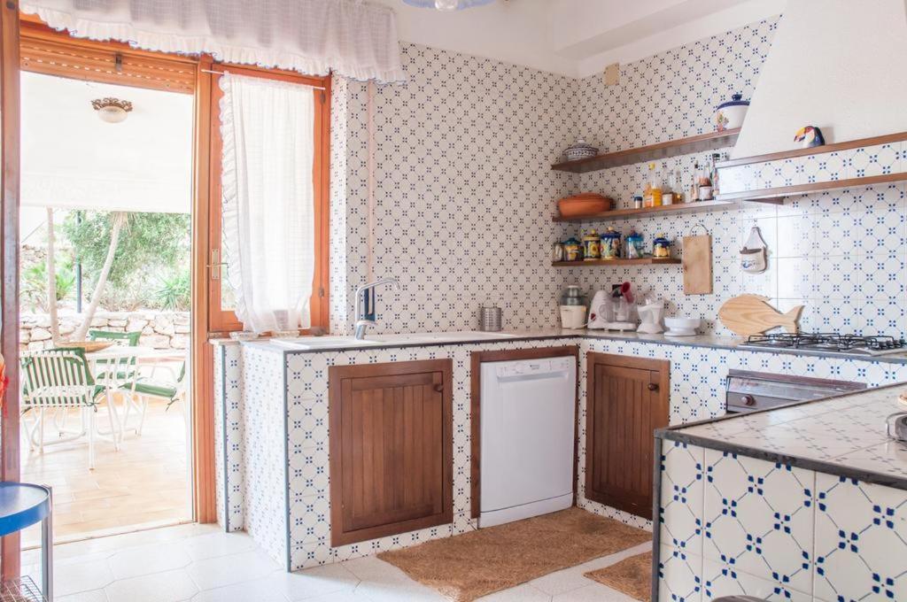 كاستيلاّماري ديل غو Holiday Home Cala Bianca الغرفة الصورة